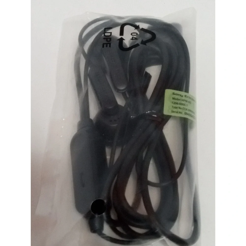 Sony Ericson HPM-60 Wired Headphones For Sony Ericson Phone New in Packaging